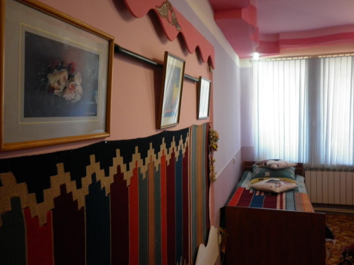 Guest House Dompolski Gjumri Eksteriør billede